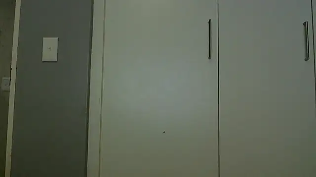 Snapshot of NewBeginnings8 chatting on 02-23-26, 06:14 NewBeginnings8 online show from 02-23-26, 06:14