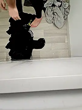 Snapshot of elbrito0 chatting on 03-10-26, 02:32 elbrito0 online show from 03-10-26, 02:32