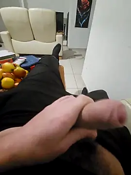 Snapshot of elbrito0 chatting on 02-07-26, 03:14 elbrito0 online show from 02-07-26, 03:14