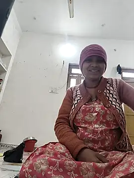 Cute Arushi online show from 12-22-25, 06:24