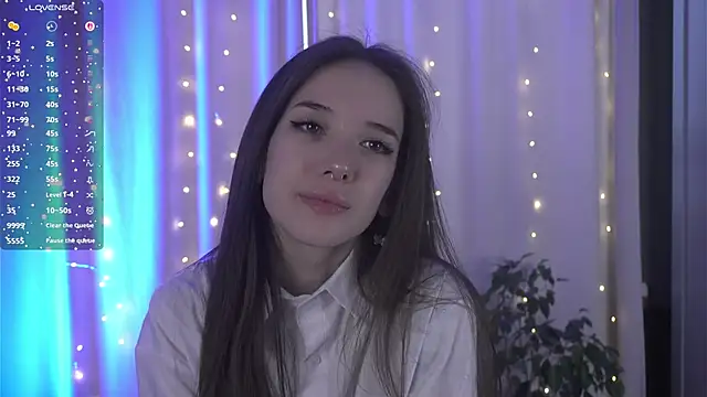 tinyanie online show from 01-12-26, 06:31