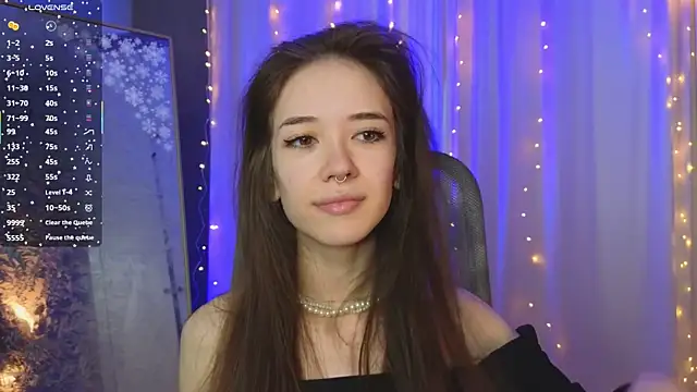 tinyanie online show from 12-19-25, 06:05