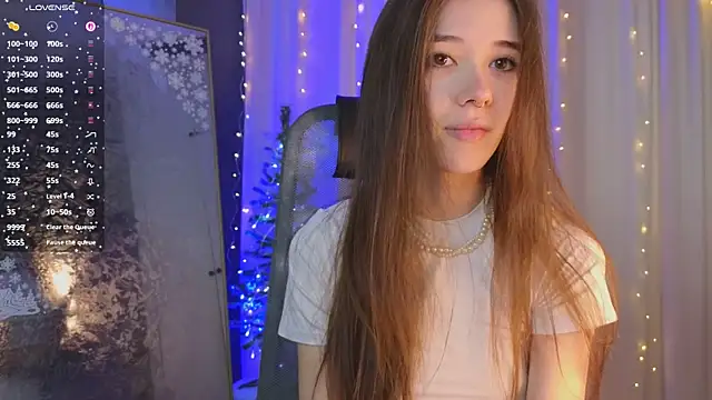 tinyanie online show from 12-20-25, 06:05