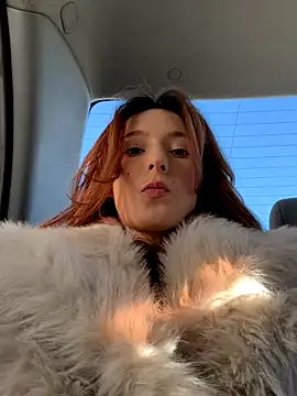 LilluKatten online show from 12-16-25, 09:35