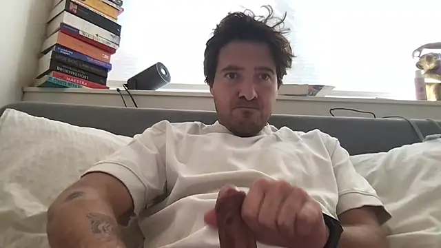 dutchpieter95 online show from 04-22-26, 06:42