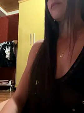 Snapshot of AnaiMartins chatting on 11-07-25, 10:53 AnaiMartins online show from 11-07-25, 10:53