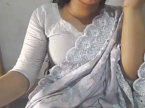 Snapshot of Nancy_queen001 chatting on 10-31-25, 06:59 Nancy queen001 online show from 10-31-25, 06:59