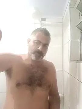 Snapshot of Ricardotarado chatting on 11-14-25, 12:36 Ricardotarado online show from 11-14-25, 12:36