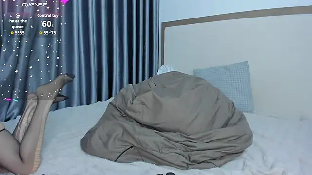 YunaBlossomy online show from 02-09-26, 10:24