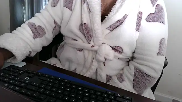 SUN-MON-69 online show from 02-06-26, 08:49