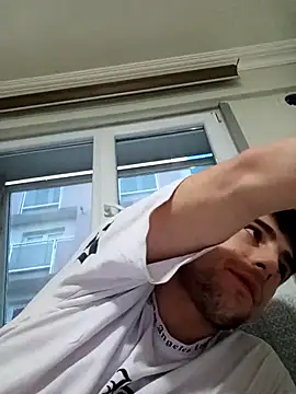 yasinesra757  online show from 04-06-26, 04:41