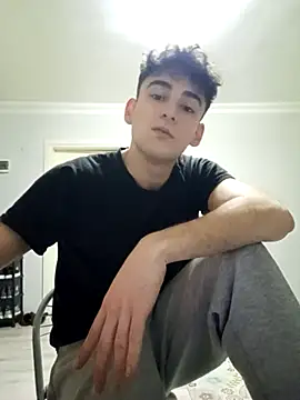 yasinesra757  online show from 03-22-26, 04:30