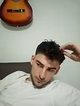 yasinesra757  online show from 01-11-26, 01:01