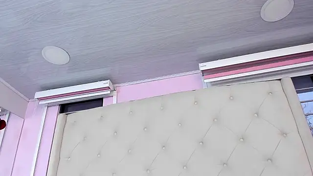 scarlett leblanc  online show from 03-12-26, 11:47