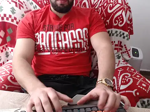 Snapshot of strongcoffee10 chatting on 01-13-26, 02:10 strongcoffee10 online show from 01-13-26, 02:10