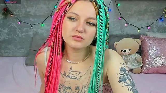 AnnaXPeach online show from 12-20-25, 12:46