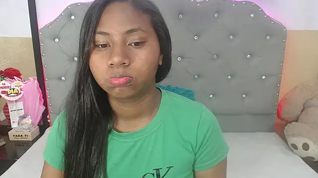 valentinavega18x online show from 11-26-25, 04:12