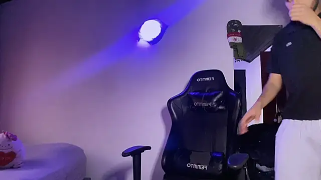 3v1l online show from 12-01-25, 08:21