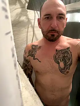 RobsBigD online show from 11-08-25, 02:15