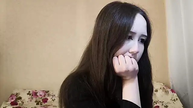 Snapshot of Monibronce chatting on 11-05-25, 03:37 Monibronce online show from 11-05-25, 03:37