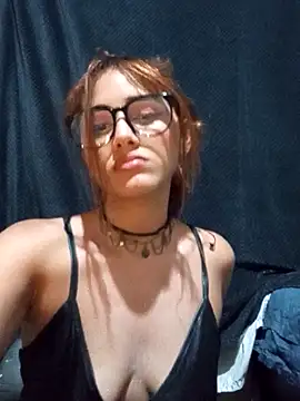 Snapshot of lola_mamadas chatting on 11-23-25, 04:44 lola mamadas online show from 11-23-25, 04:44