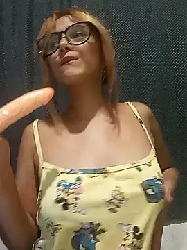 Snapshot of lola_mamadas chatting on 01-09-26, 04:08 lola mamadas online show from 01-09-26, 04:08