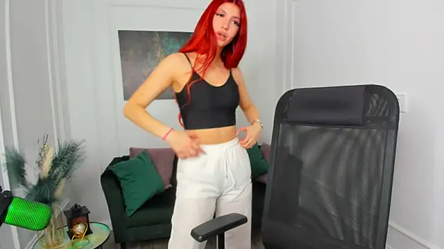 AmandaGasertoe online show from 04-29-26, 03:00