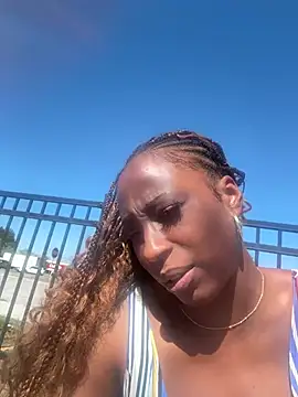 MadameMuse online show from 04-17-26, 02:31