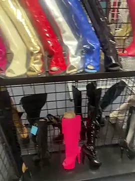 MadameMuse online show from 04-19-26, 03:13