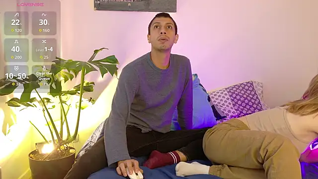 LovesKingdom online show from 11-28-25, 10:21