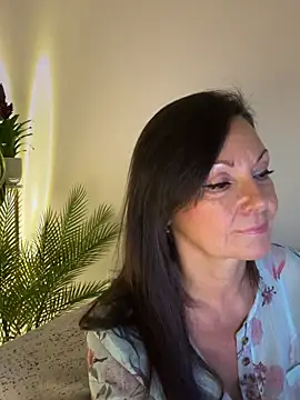 HotLdyllic online show from 04-30-26, 04:14