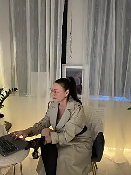 HotLdyllic online show from 01-13-26, 04:11