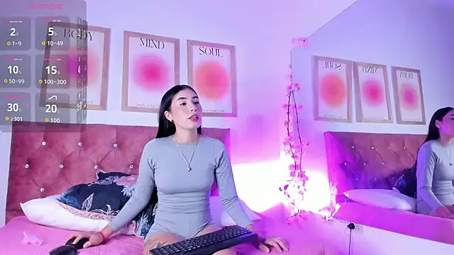 Madisonkay online show from 11-15-25, 07:07