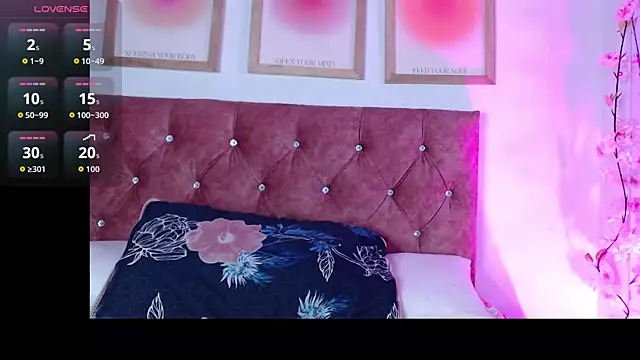 Madisonkay online show from 11-21-25, 07:13