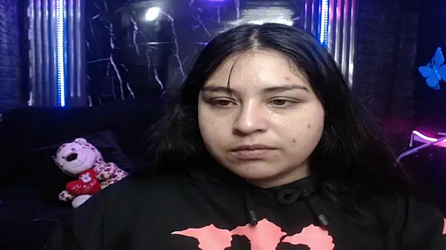 Snapshot of lehia_285 chatting on 04-09-26, 01:17 lehia 285 online show from 04-09-26, 01:17