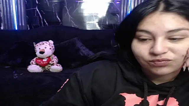 Snapshot of lehia_285 chatting on 03-31-26, 01:02 lehia 285 online show from 03-31-26, 01:02