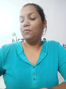Samaraa Lee online show from 11-08-25, 11:25