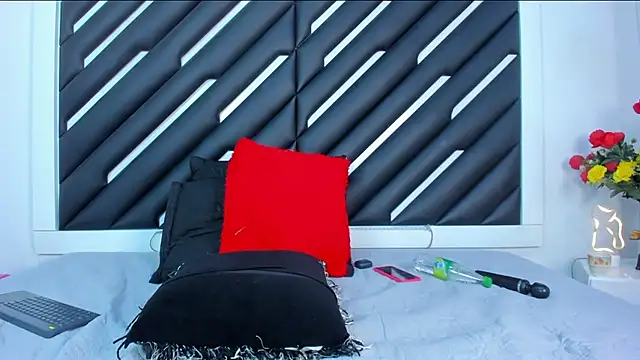 Samaraa Lee online show from 01-05-26, 05:27