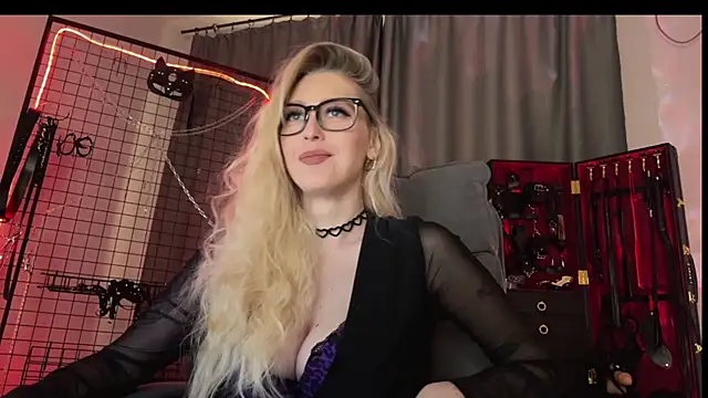 Liya Liss online show from 04-06-26, 06:36