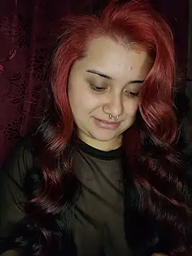 CurvyNoir online show from 01-05-26, 05:27