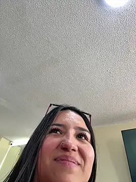Snapshot of Samantha_firee chatting on 04-29-26, 05:30 Samantha firee online show from 04-29-26, 05:30