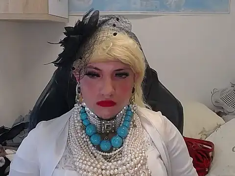 VanesaCrossic online show from 06-05-26, 10:21
