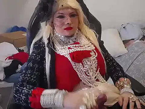 VanesaCrossic online show from 05-23-26, 10:14