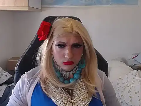 VanesaCrossic online show from 07-12-26, 10:38
