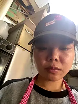 0xiaosu0 online show from 11-16-25, 04:39