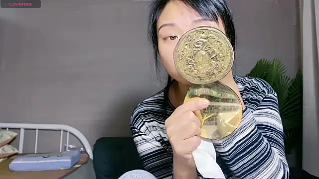 0xiaosu0 online show from 11-07-25, 02:38