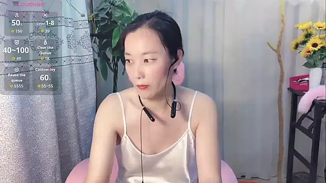 Lingling-Baby520 online show from 05-21-26, 08:12
