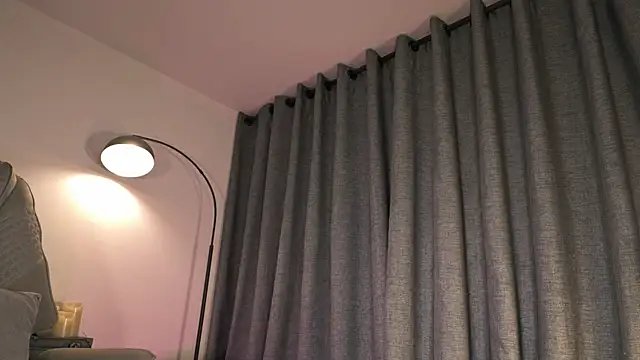 Snapshot of lianewhite chatting on 06-19-26, 01:22 lianewhite online show from 06-19-26, 01:22