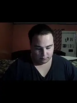 Snapshot of Theo269 chatting on 04-22-26, 02:13 Theo269 online show from 04-22-26, 02:13