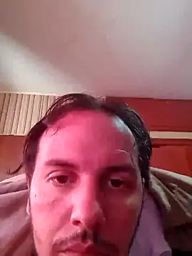 Snapshot of sangrila2468 chatting on 10-31-25, 07:43 sangrila2468 online show from 10-31-25, 07:43